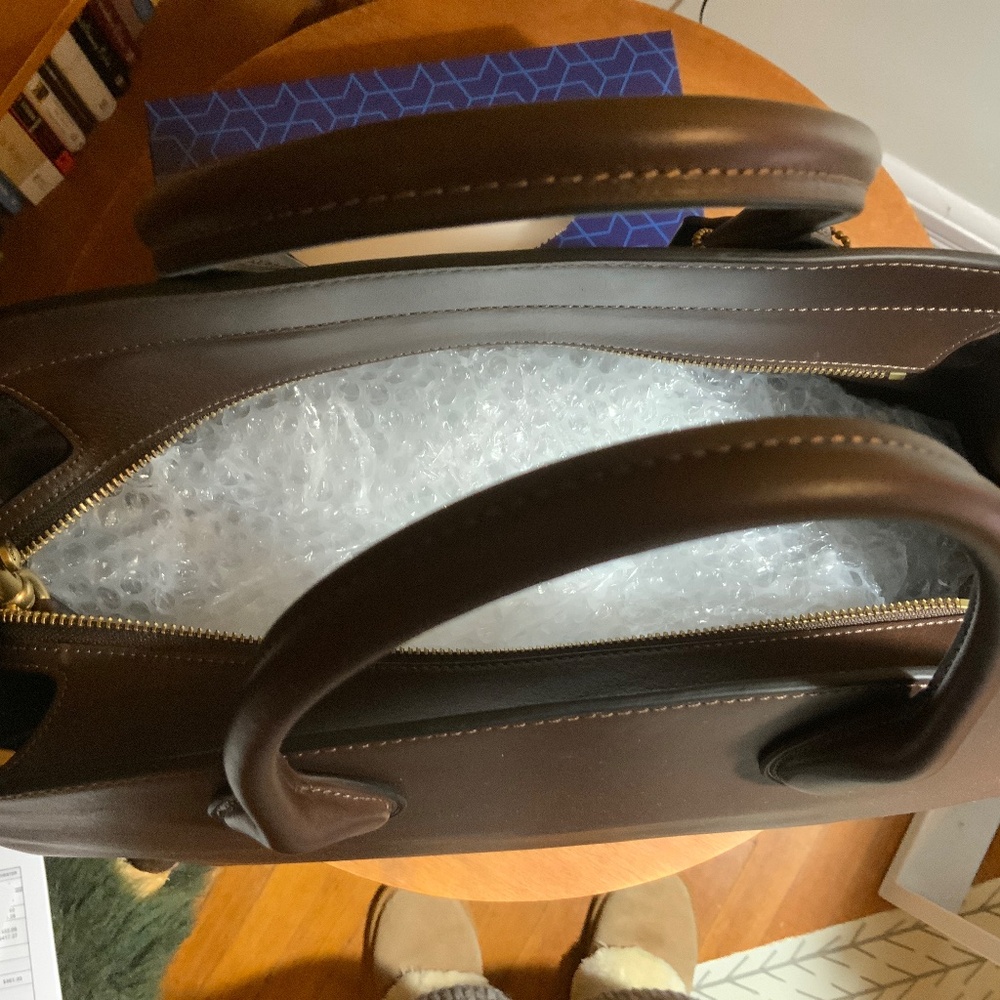 COACH SOFT EMPIRE BAG CARRYALL 40 - Picture 3 of 6